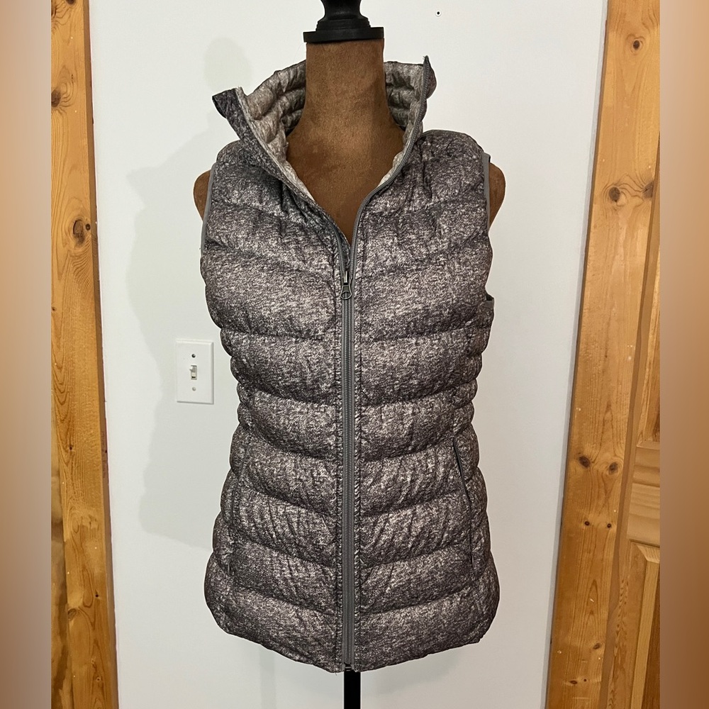Women's Gray Puffer Vest Size S